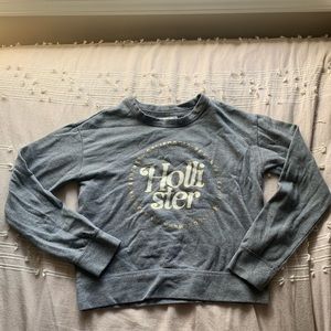 XS Hollister Crewneck/Sweater!